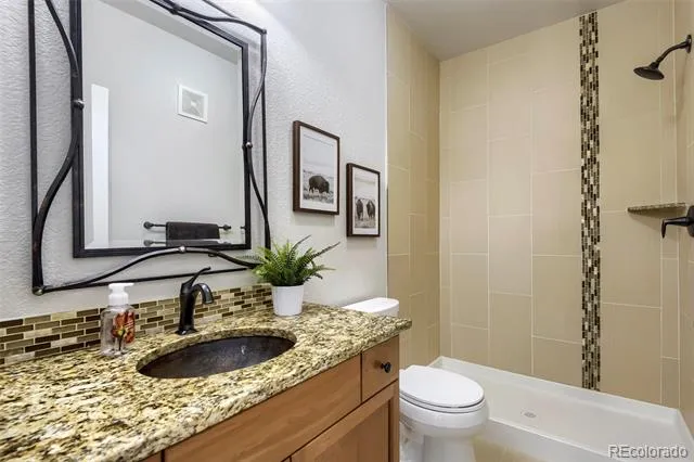 9889 Sunset Hill Circle Lone Tree, CO 80124