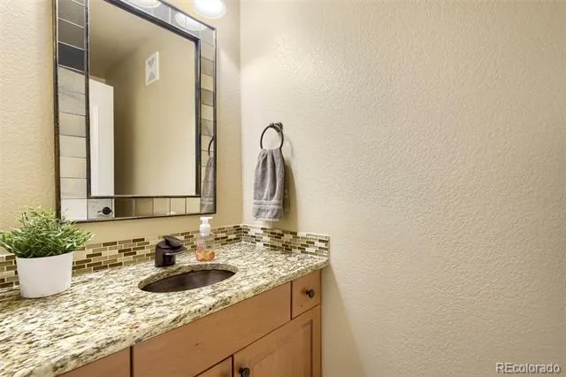 9889 Sunset Hill Circle Lone Tree, CO 80124