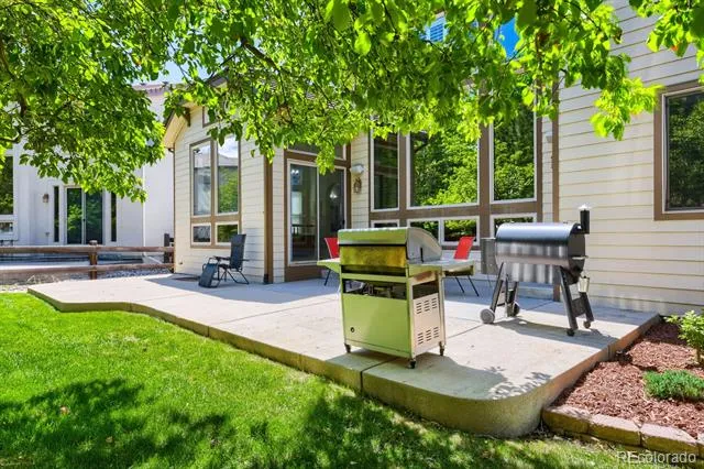 9889 Sunset Hill Circle Lone Tree, CO 80124