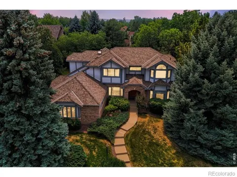 6348 Swallow Lane