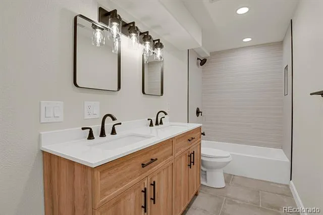 9267 S Cedar Hill Way Lone Tree, CO 80124