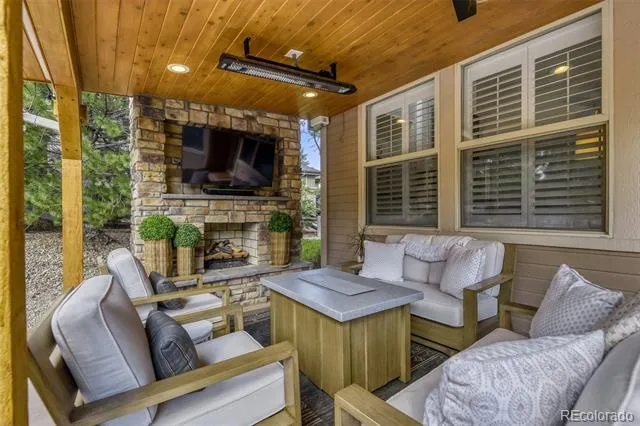 7277 Timbercrest Lane Castle Pines, CO 80108