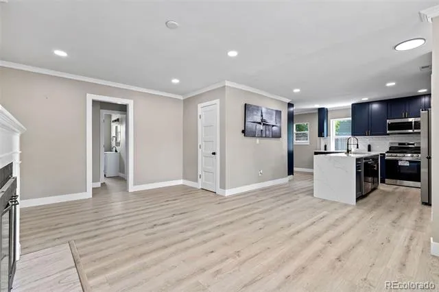 2612 Albion Street Denver, CO 80207