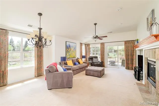 7645 S Addison Way Aurora, CO 80016