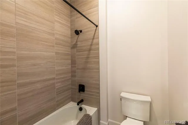 8611 Carneros Court Parker, CO 80138