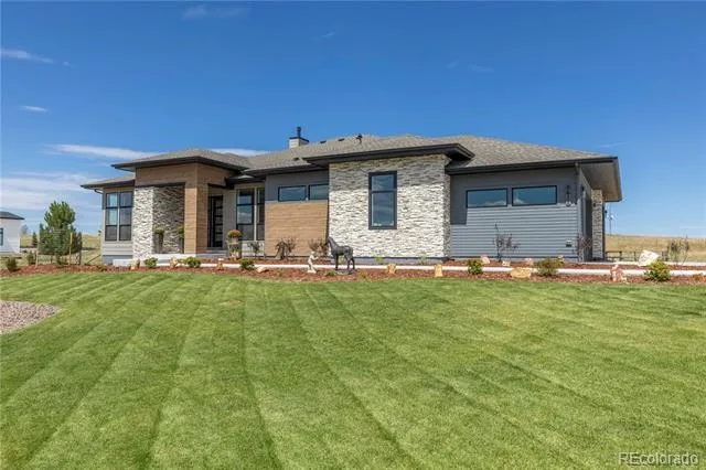 8611 Carneros Court Parker, CO 80138