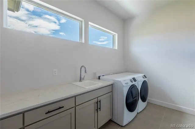 8611 Carneros Court Parker, CO 80138