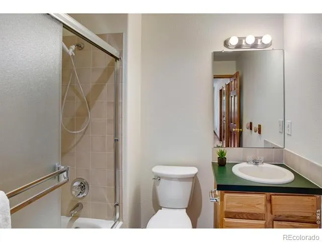9 Eagle Nest Lane Lyons, CO 80540