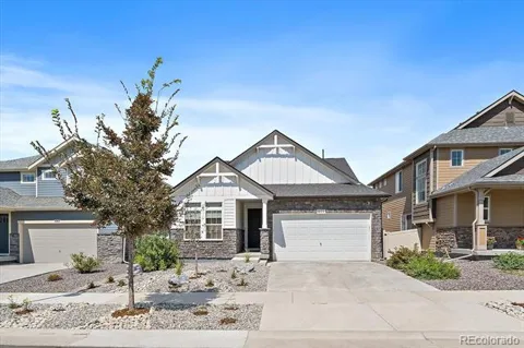 1077 Magnolia Street
