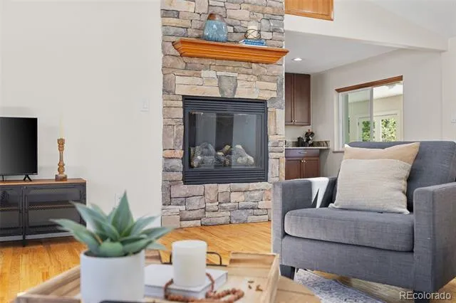 6650 S Billings Way Centennial, CO 80111