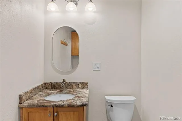 6650 S Billings Way Centennial, CO 80111