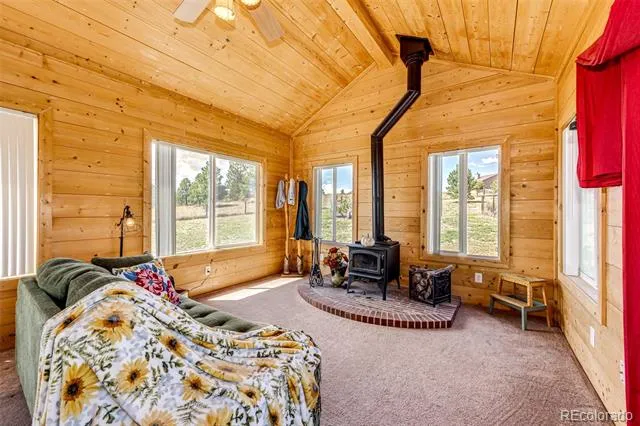 2501 Remington Road Elizabeth, CO 80107