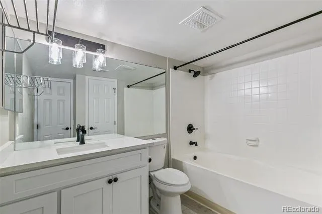 8341 S Upham Way #209 Littleton, CO 80128