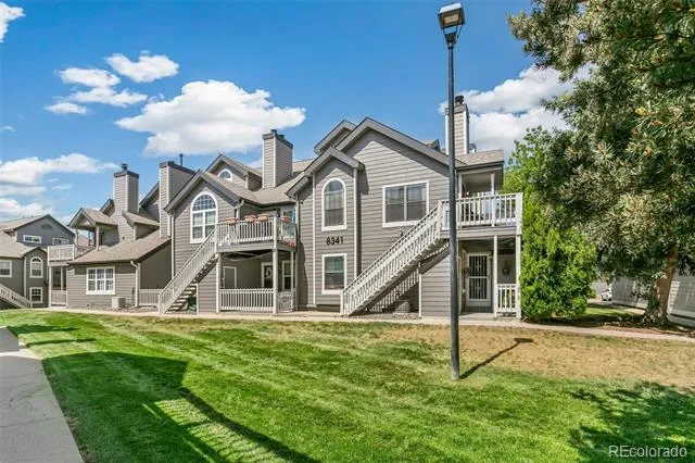 8341 S Upham Way #209 Littleton, CO 80128