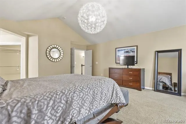 18093 E Alamo Drive Centennial, CO 80015