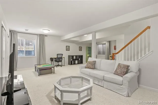 18093 E Alamo Drive Centennial, CO 80015