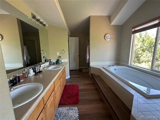 289 Holden Lane Johnstown, CO 80534
