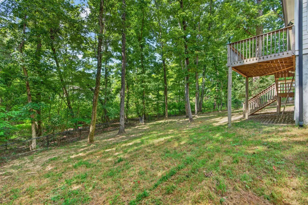 184 Middle Road Lookout Mountain, GA 30750