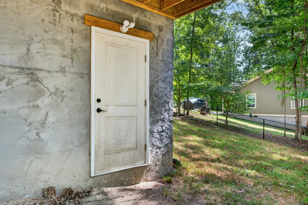 184 Middle Road Lookout Mountain, GA 30750
