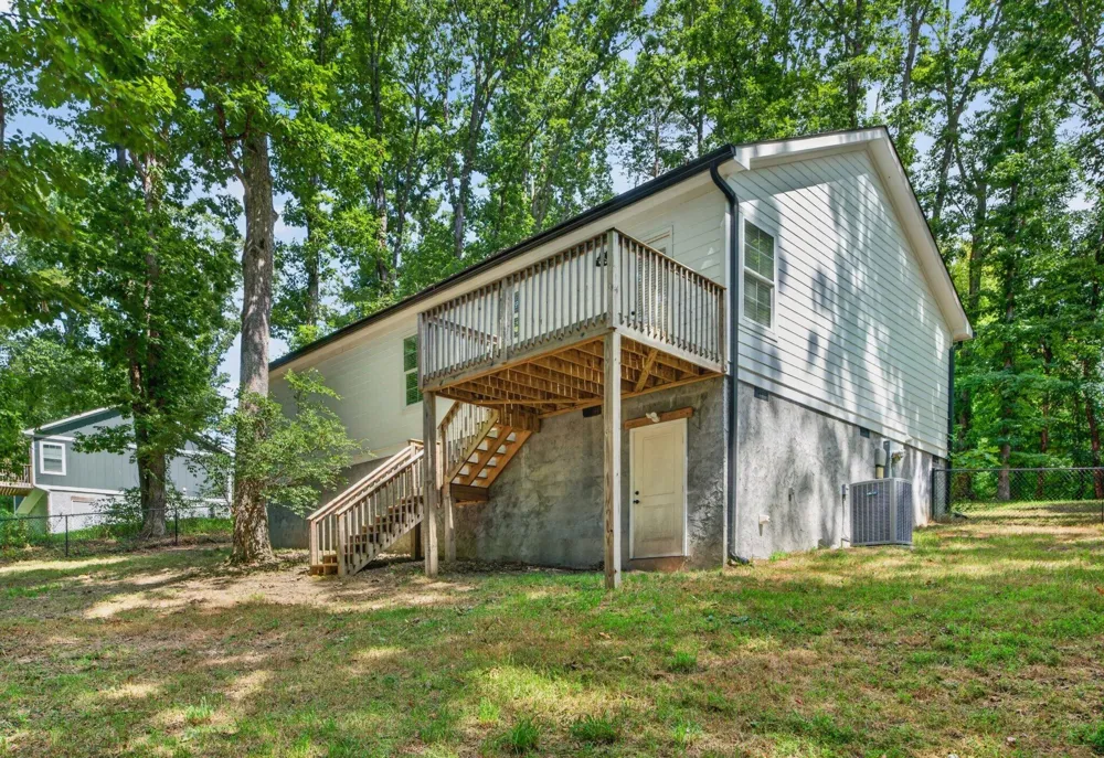 184 Middle Road Lookout Mountain, GA 30750