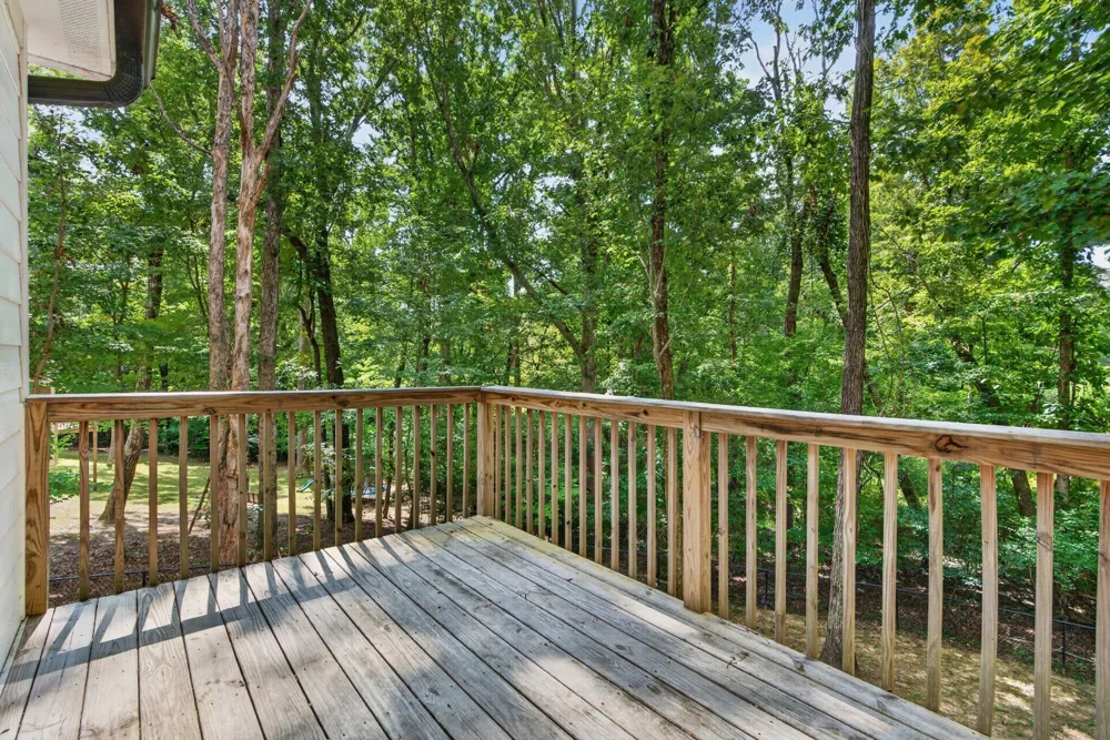 184 Middle Road Lookout Mountain, GA 30750