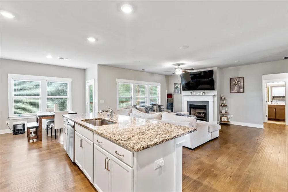 9876 Haven Port Lane Ooltewah, TN 37363