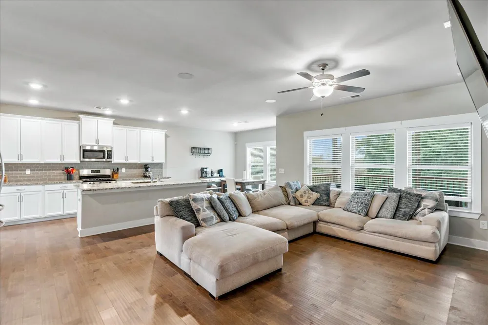 9876 Haven Port Lane Ooltewah, TN 37363