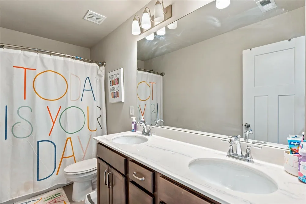 9876 Haven Port Lane Ooltewah, TN 37363