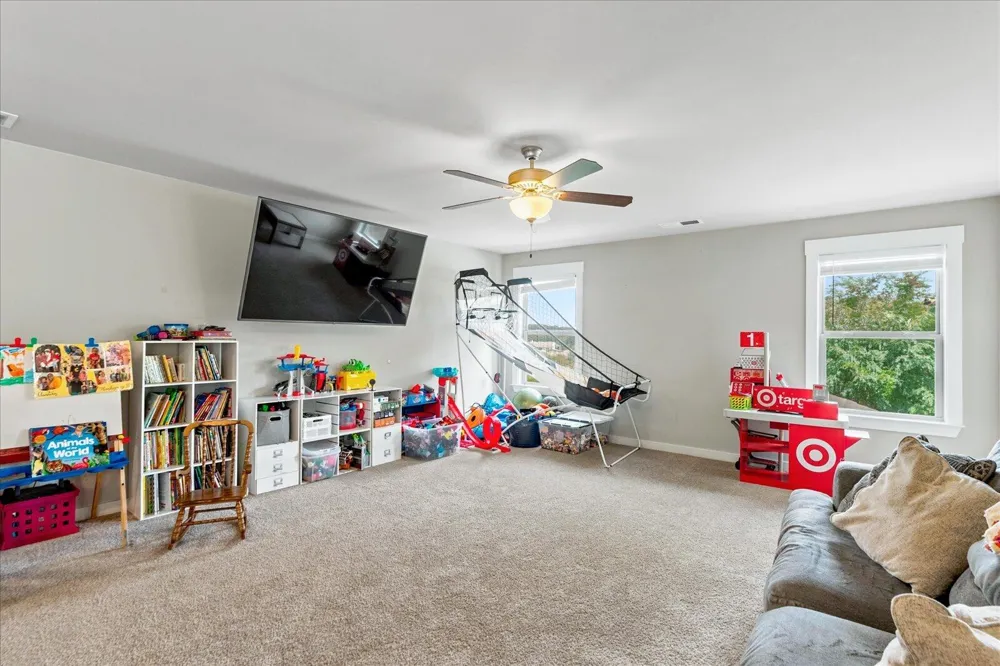 9876 Haven Port Lane Ooltewah, TN 37363