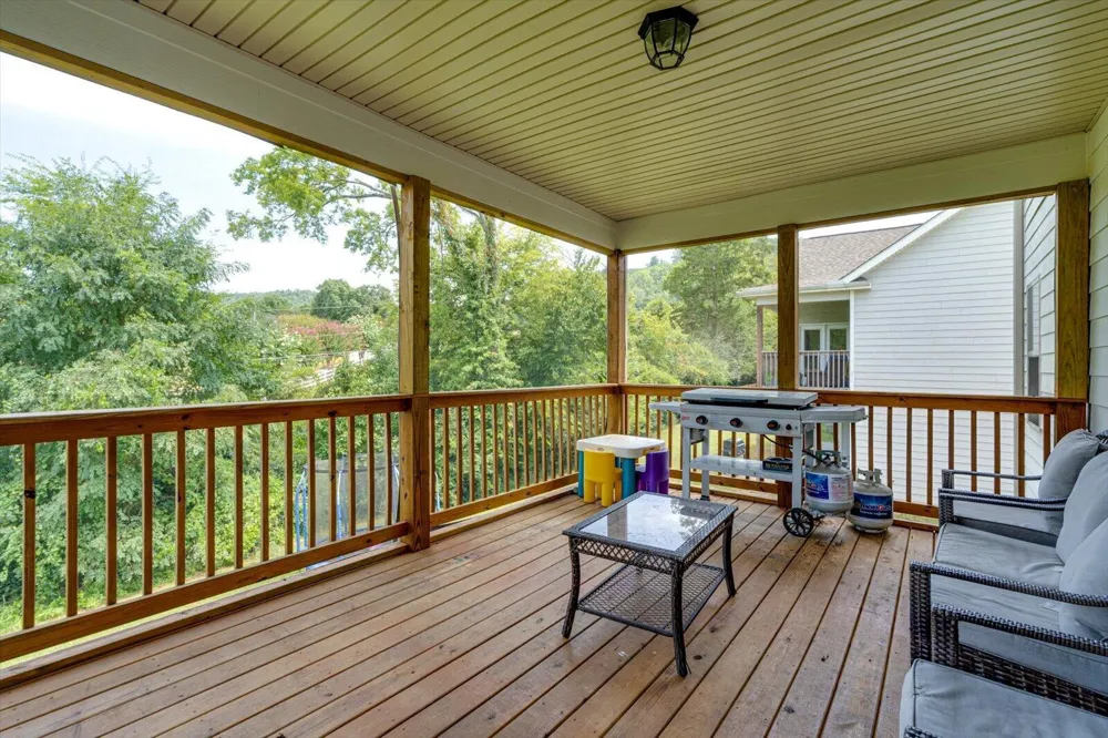 9876 Haven Port Lane Ooltewah, TN 37363