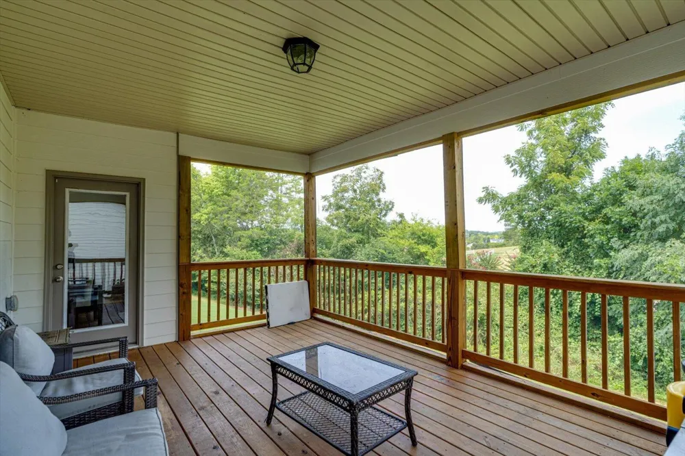 9876 Haven Port Lane Ooltewah, TN 37363