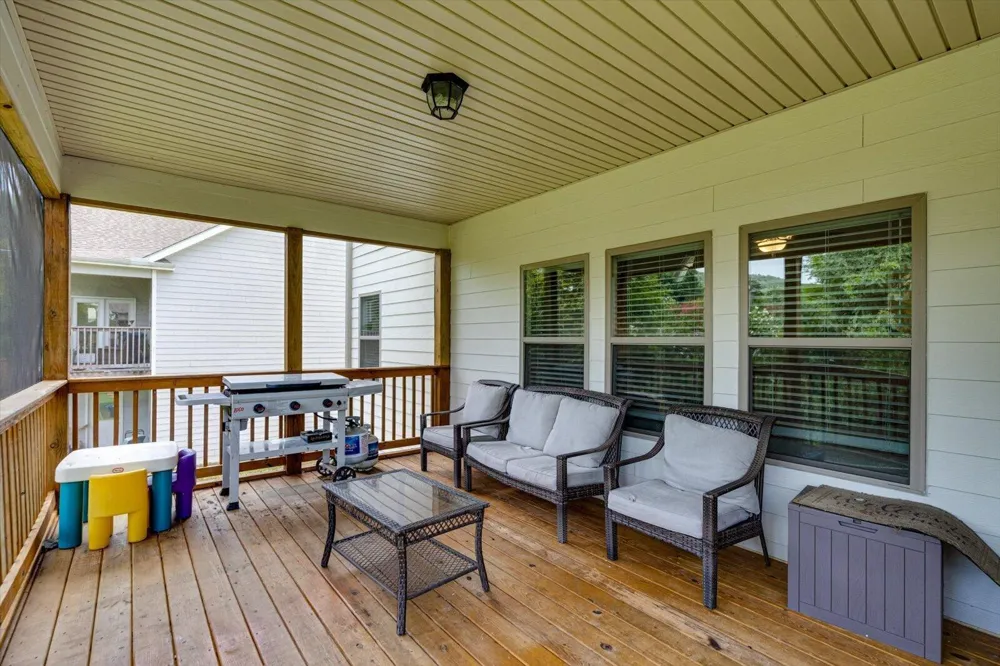 9876 Haven Port Lane Ooltewah, TN 37363