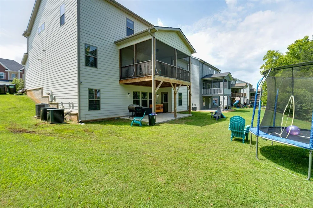9876 Haven Port Lane Ooltewah, TN 37363