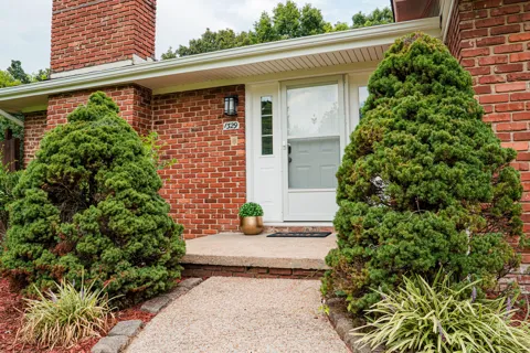 1329 Cloverdale Drive