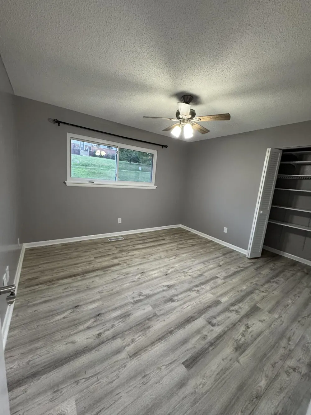 1329 Cloverdale Drive Hixson, TN 37343