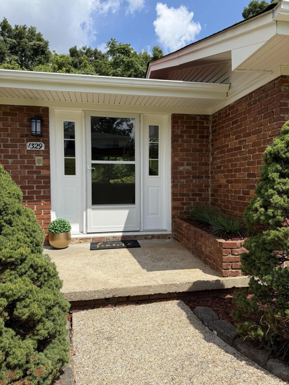 1329 Cloverdale Drive Hixson, TN 37343
