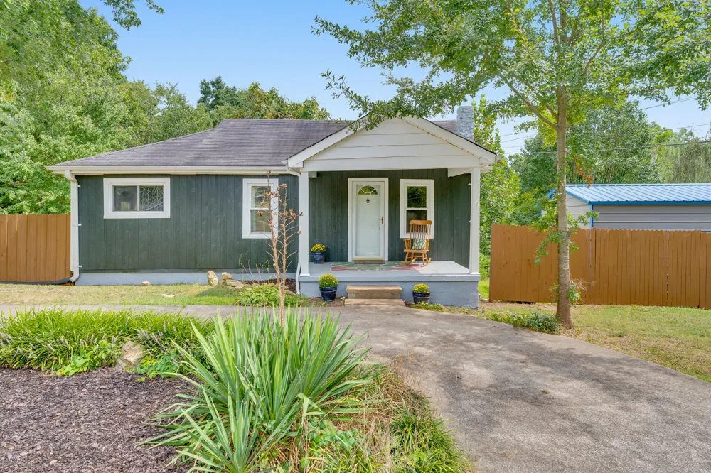 11222 Mcgill Road Soddy Daisy, TN 37379