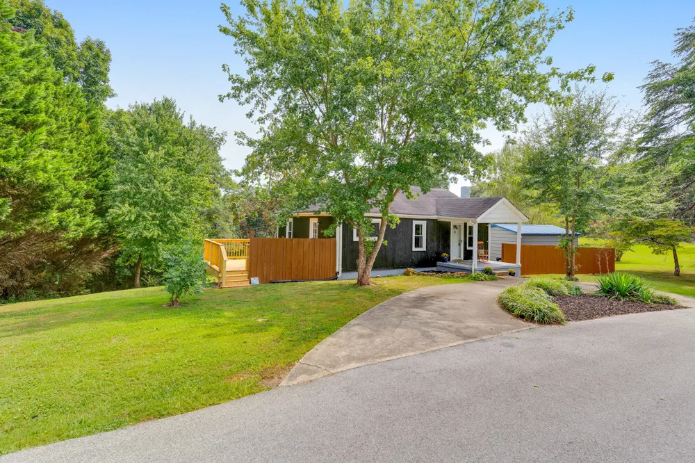 11222 Mcgill Road Soddy Daisy, TN 37379