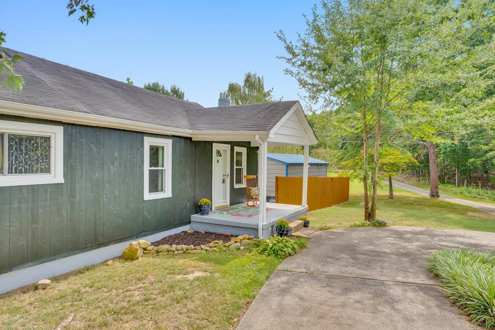 11222 Mcgill Road Soddy Daisy, TN 37379