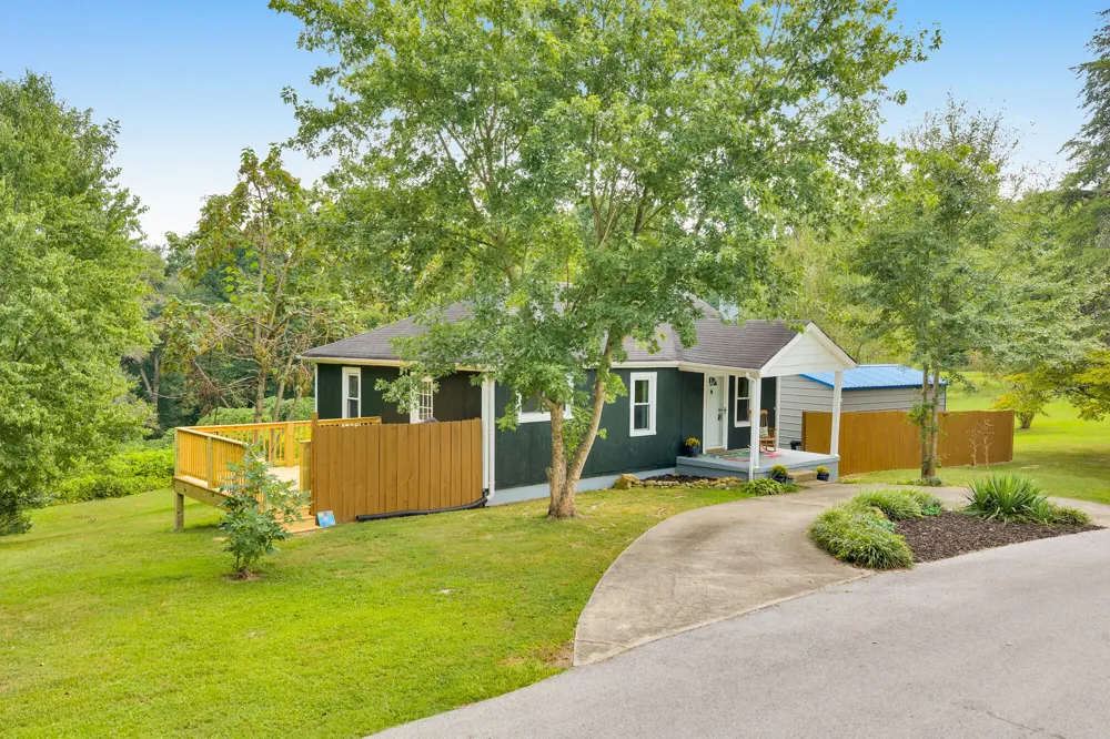 11222 Mcgill Road Soddy Daisy, TN 37379