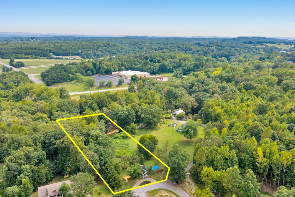 11222 Mcgill Road Soddy Daisy, TN 37379
