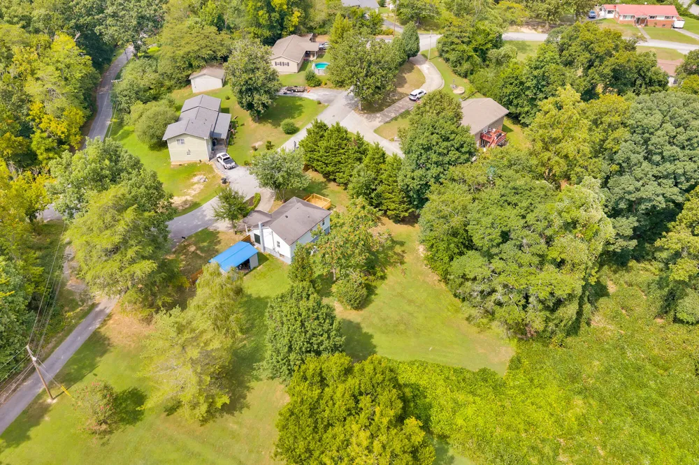 11222 Mcgill Road Soddy Daisy, TN 37379