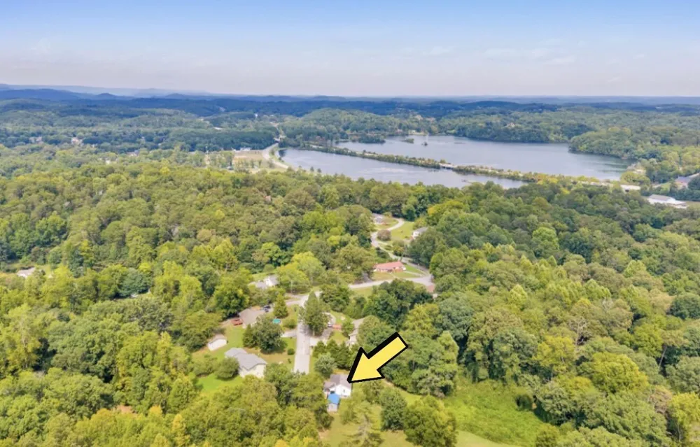 11222 Mcgill Road Soddy Daisy, TN 37379