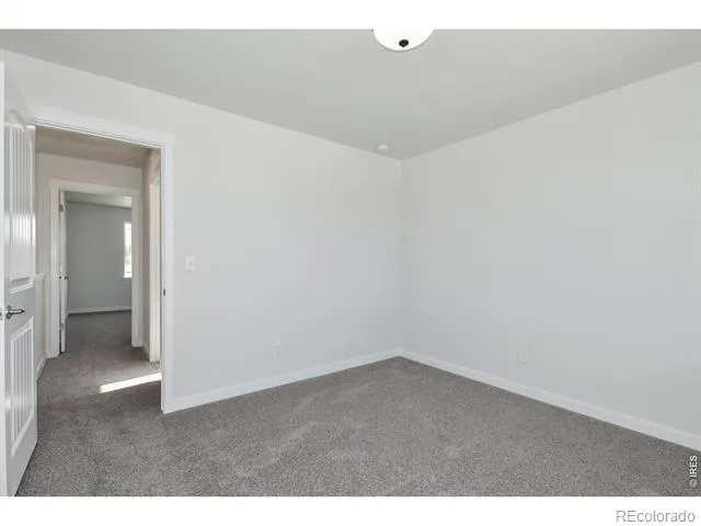 1039 Crown Sparrow Street Johnstown, CO 80534