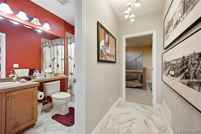 2526 Eastview Drive Castle Rock, CO 80104