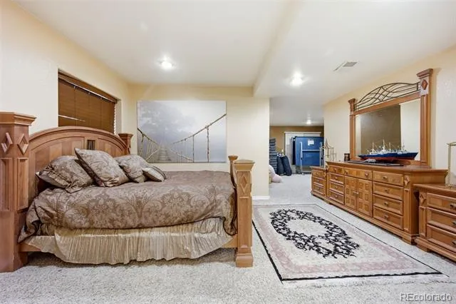 2526 Eastview Drive Castle Rock, CO 80104