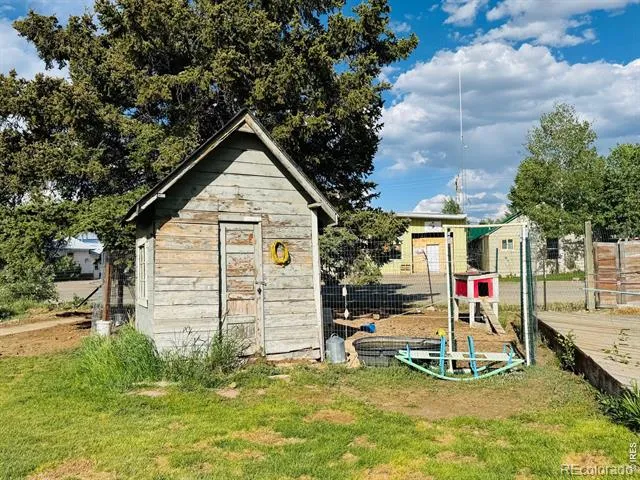 432 LaFever Street Walden, CO 80480
