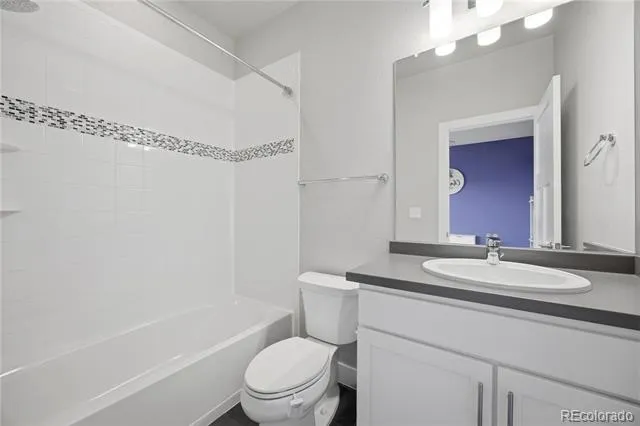 6033 Galena Street Denver, CO 80238