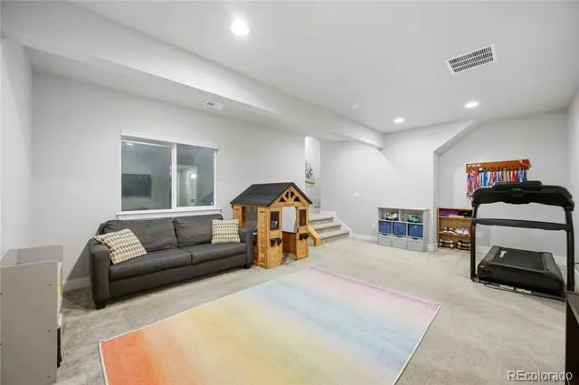 6033 Galena Street Denver, CO 80238