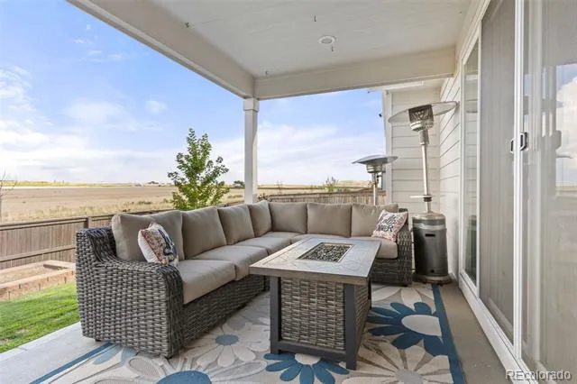 9698 Danube Court Commerce City, CO 80022
